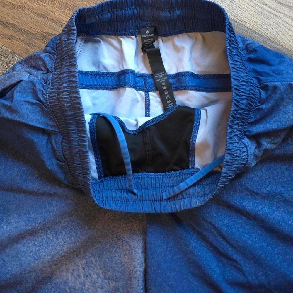 Men's Lululemon Athletic Shorts 9"  pace breaker linerless Small - Picture 5 of 6
